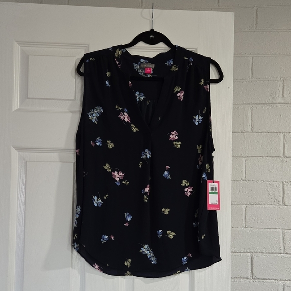 Vince Camuto Tops - Vince Camuto Night Navy Floral Beauty Sleeveless Blouse Size Large